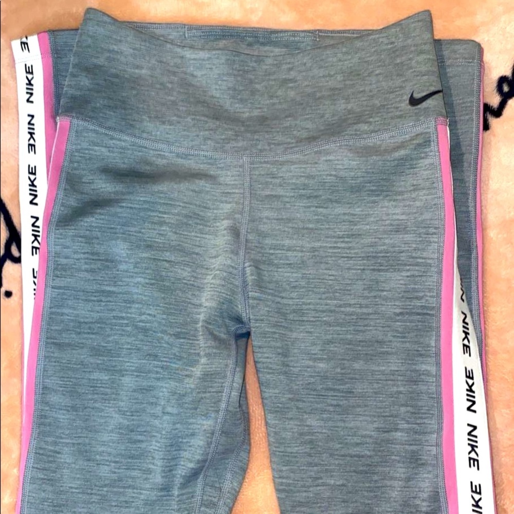 Nike leggings